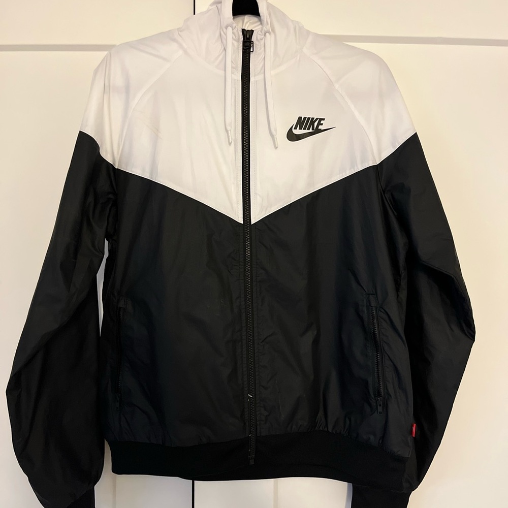Nike Black and White Windbreaker Jacket